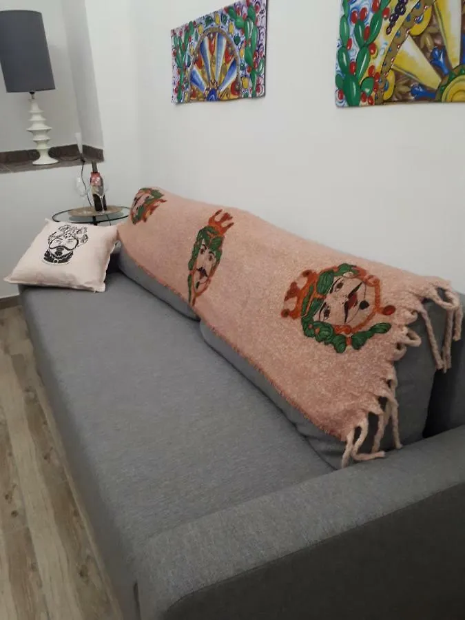 Appartement Mamarico' Apartament Catane